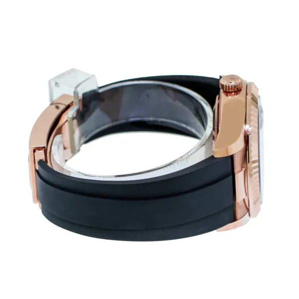 Rolex-Sky-Dweller-326935-0007-SRO-Automatic-Everose-Rhodium-Dial-Rubber-Strap-Replica2-1 Rolex Sky-Dweller 326935 “Everose Rhodium Oysterflex” First-Class Clone
