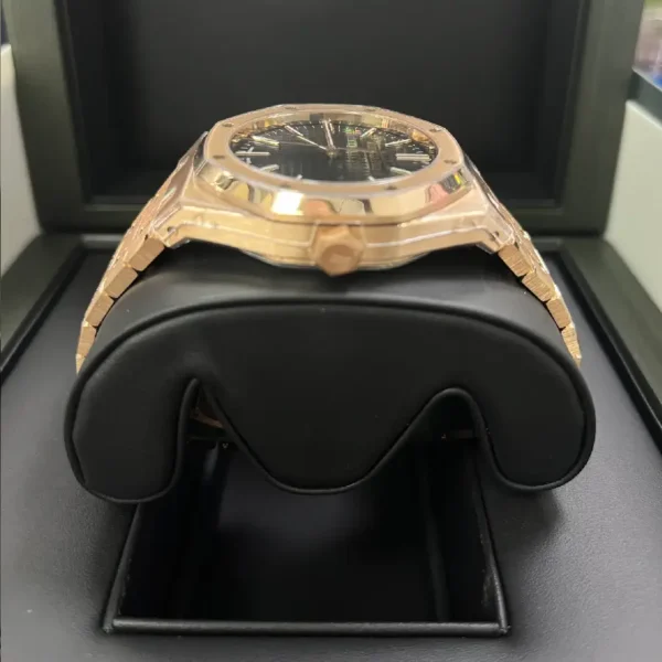 Yeni-Proje-30-1-1 Audemars Piguet Royal Oak Rose Gold 15510OR.OO.1320OR.04 Super Clone